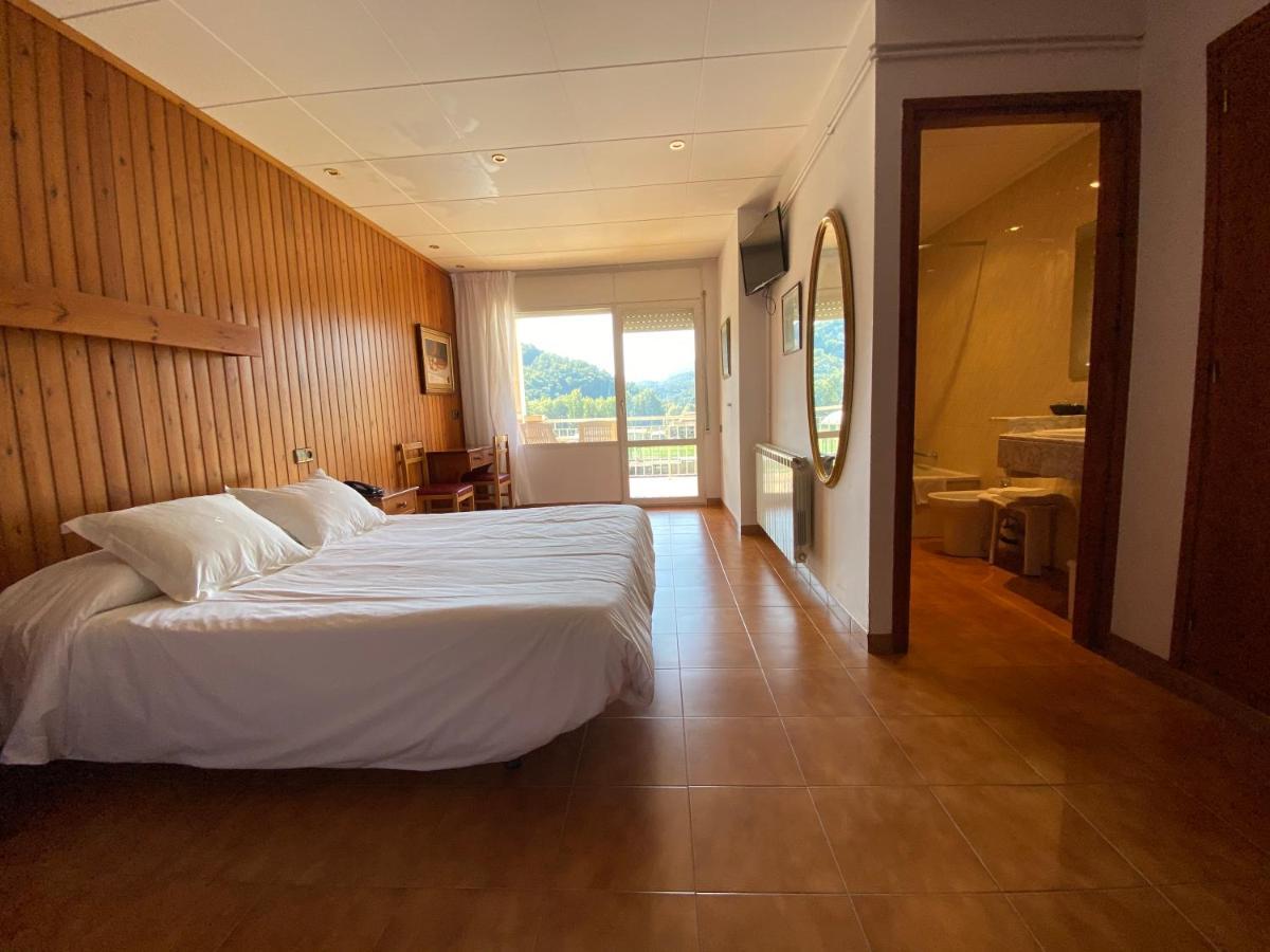 Hotel Solana Del Ter リポイ エクステリア 写真