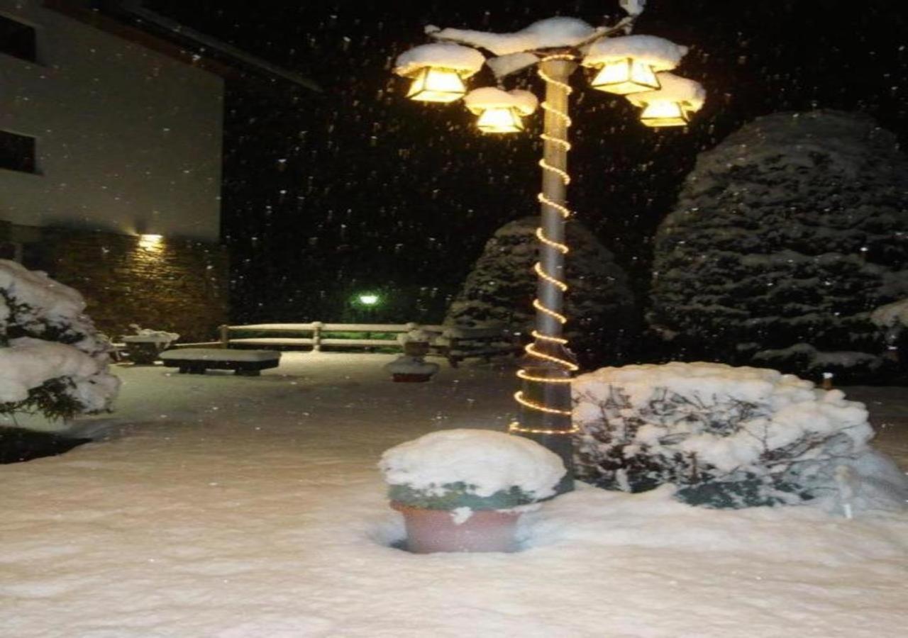Hotel Solana Del Ter リポイ エクステリア 写真